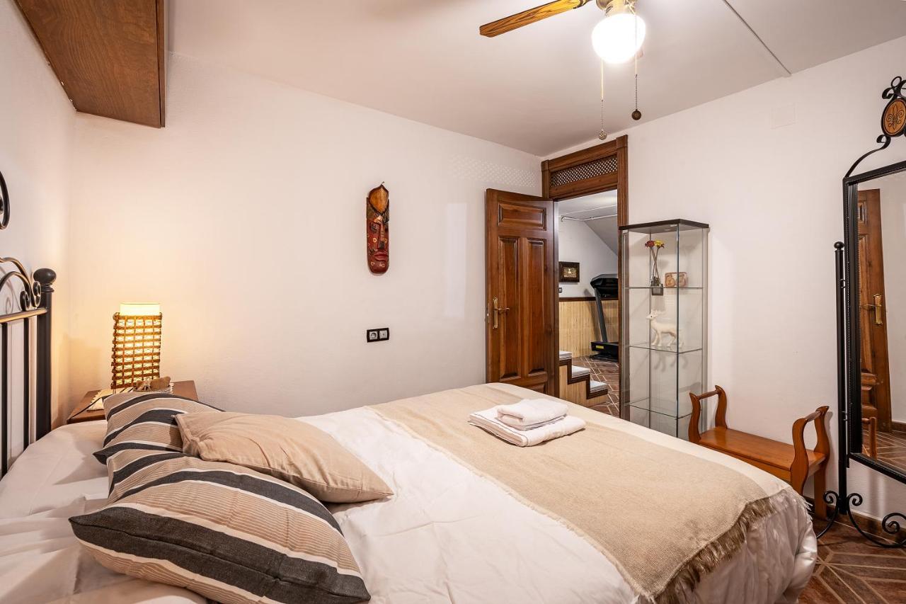 Casa De Amigos La Latina Con Piscina, Chimenea Y Barbacoa Villa Illora Luaran gambar